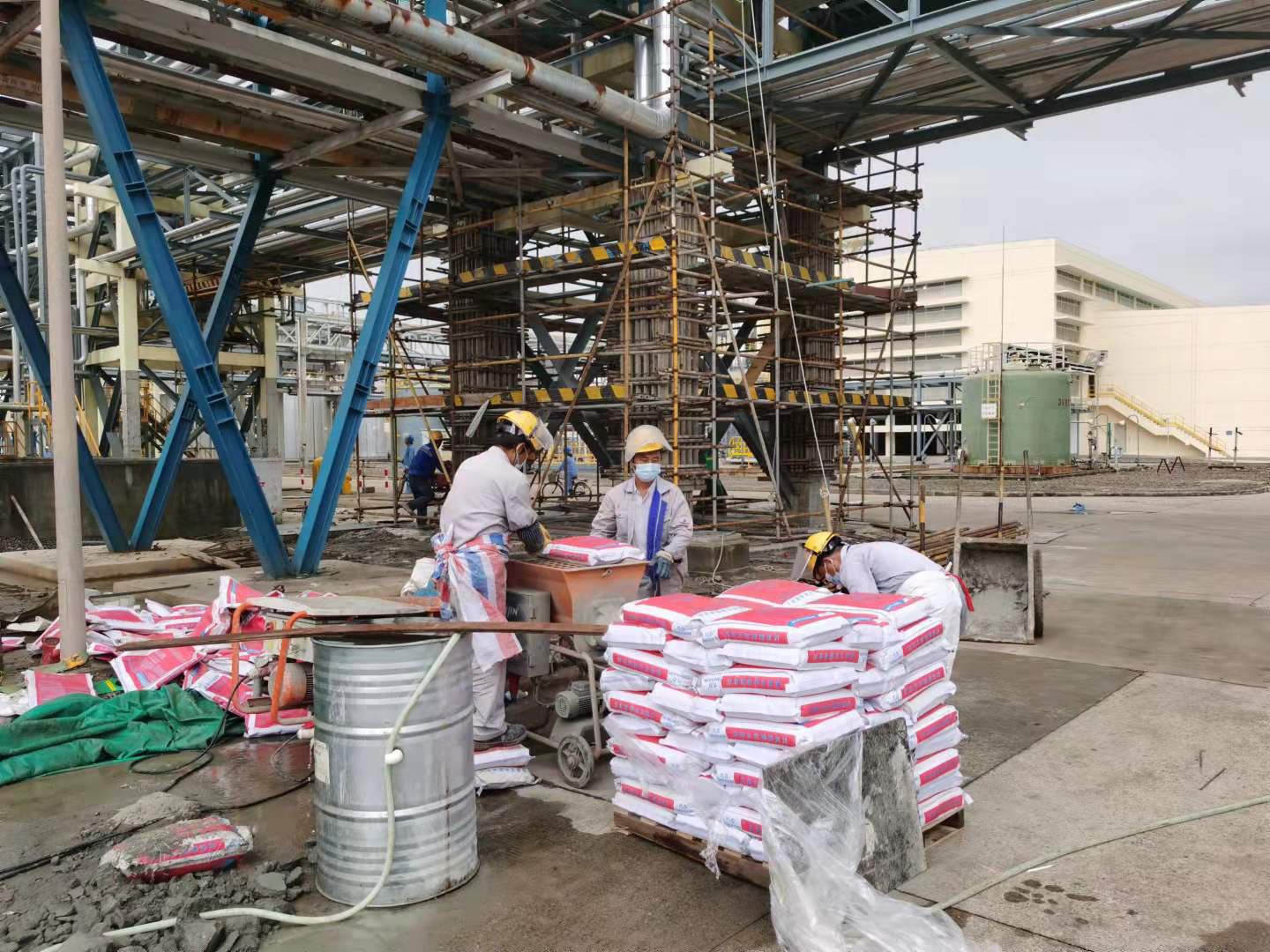 美高梅聚合物修补砂浆可修补的路面问题概述